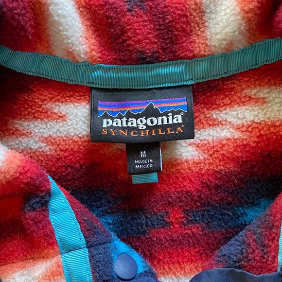 Patagonia Women’s Synchilla Snap-T Fleece Wild Desert Aztec Fleece - Picture 7 of 12